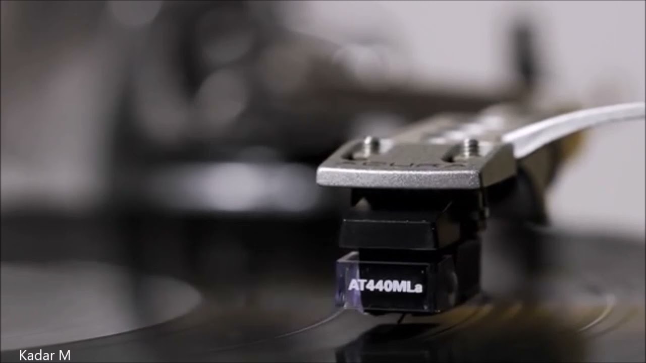 Mottu Virinthathu Mullai Song Lyrics | Nambikkai Natchathiram