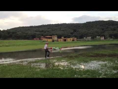 Edge 540 170cc looses tires on takeoff. No tire landing?