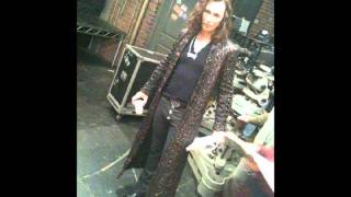 sixteen reasons why i love steve valentine