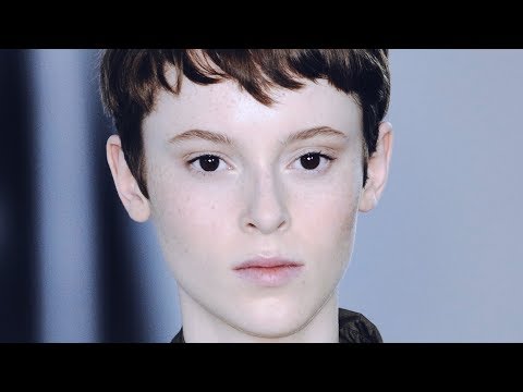 Top Newcomer Gisele Fox (SS18)