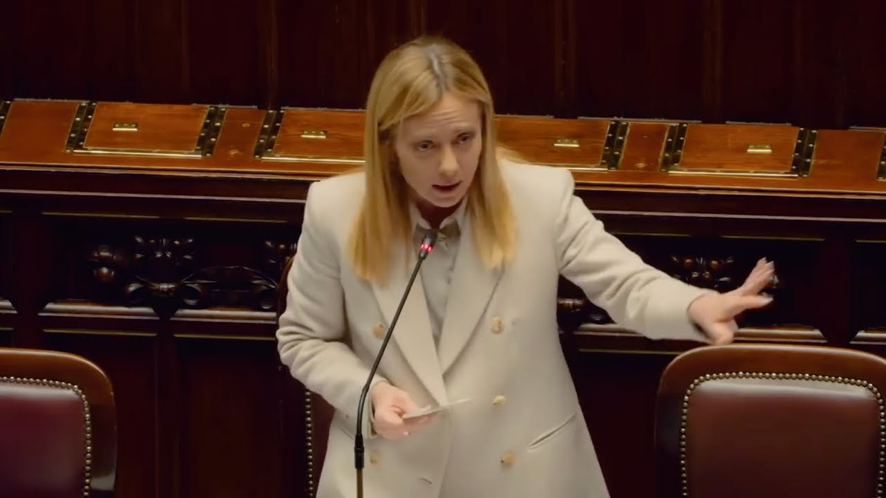 GIORGIA MELONI: “GRILLINI PACIFISTI IN AULA, MA FUORI DAL PARLAMENTO LOBBISTI DELLE ARMI” (17/01/26)