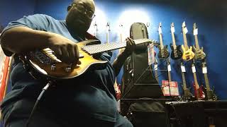 Video thumbnail for GIBSON EB5 Bass - maxproud by maxproud