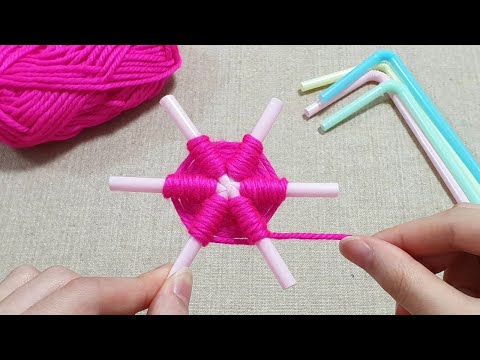 It's so Beautiful !! Super easy flower making with straw and yarn - Woolen flower decor idea