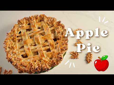 Beautiful Apple Pie with Leaf Lattice | Cozy Fall Baking Recipe
