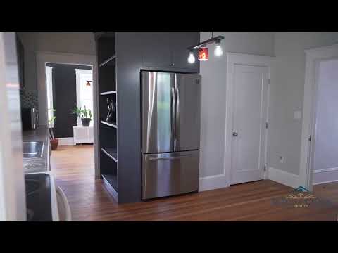 Welcome to 127 Woodlawn St, Fall River, MA