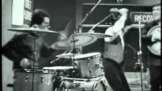 Young Rascals... GOOD LOVIN&#39;   (Live Studio)