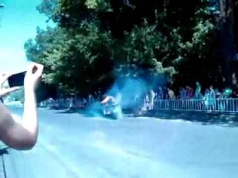 Gumiégetés......   :)  (Pápa Nej 2013.)