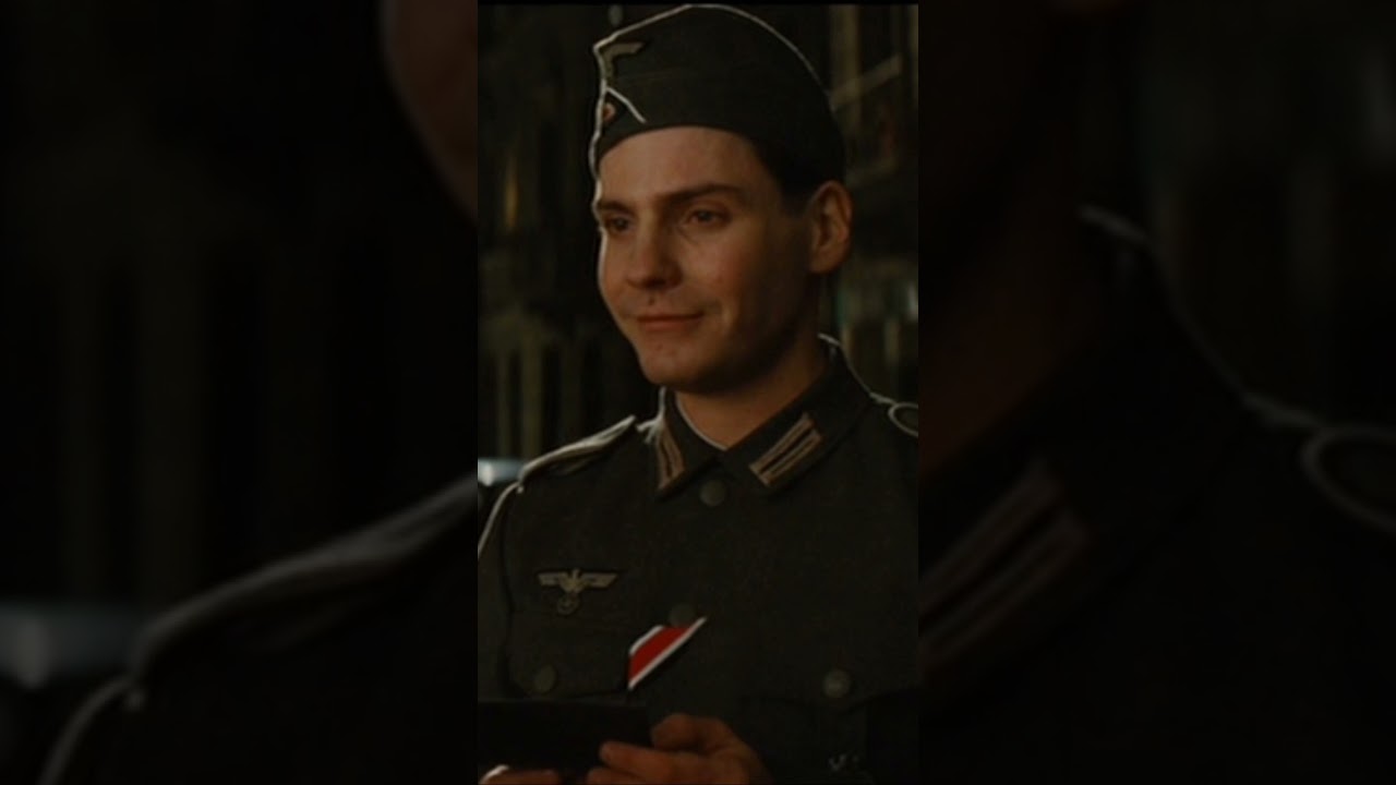 Which movie is this? 🎬