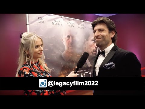 Premiere Clip: Tony Curl | Legacy (The Fan Carpet)