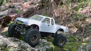 1/24 scale rock crawling (LGRP)
