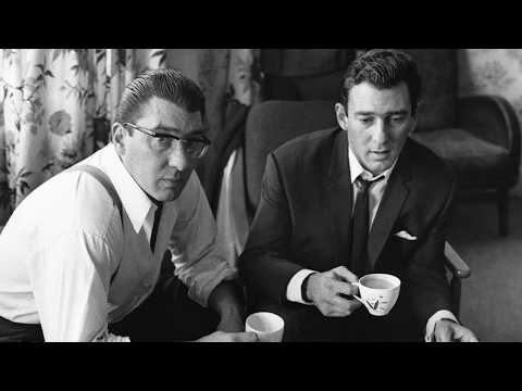 A Giant Smacked Ronnie Kray – But Then This Happened