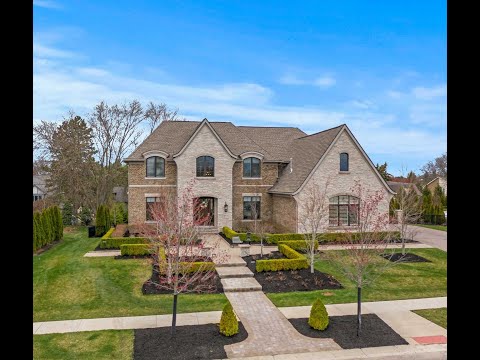 3242 S. Baron Drive | Bloomfield Hills, MI - The Agency