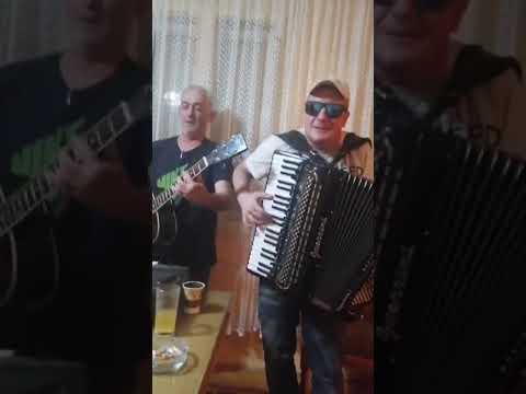 Riste Tusevski i Vlatko Vuckov - Amigosi Duo, Splet Pesni