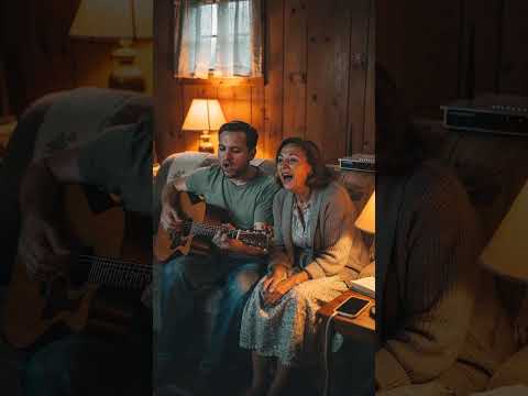 Mãe de 63 anos viraliza cantando e vence câncer no interior de MG #shorts