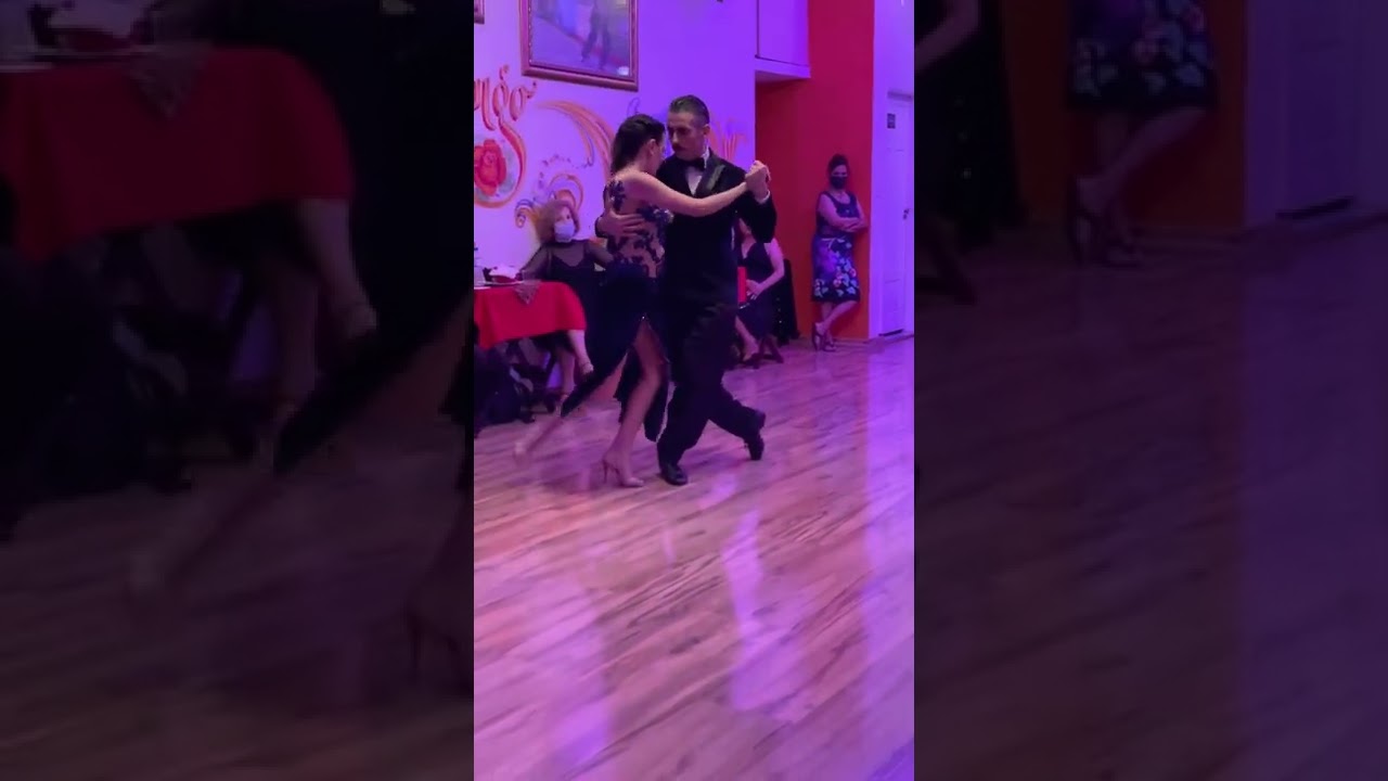 Yo tengo un pecado nuevo - Simo Raucci Carolina Di Monaco