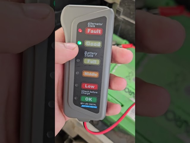 جهاز فحص واخبار متسوى البطارية والدينمو