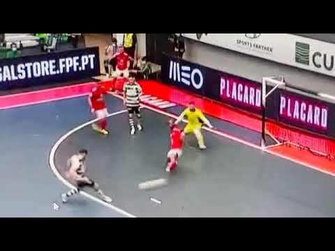 roubo? SCP 5 - 2 SLB (nov.'21)