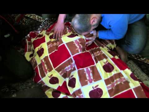 جثمان القائد العكسري في لواء توحيد الجنوب اسماعيل المصري قبل دفنه