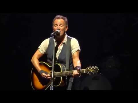 Bruce Springsteen - Long Walk Home(solo acoustic) - Pittsburgh - 9/11/16