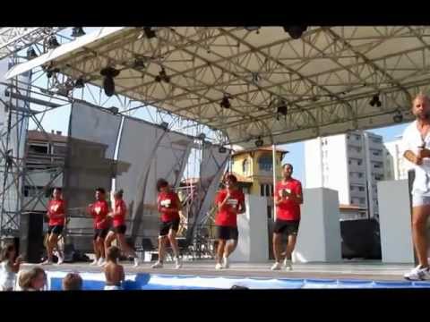 BALLI DI GRUPPO 2012 - Que si que no