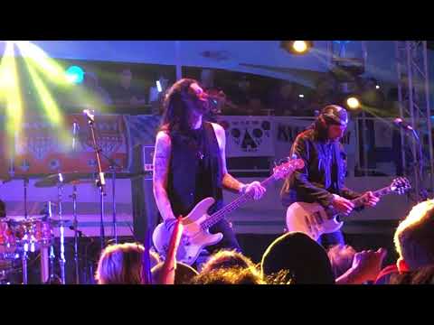 Bruce Kulick and Bob Kulick - KISS Kruise VII Who Wants To Be Lonely