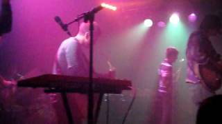 Miniature Tigers - Last Night&#39;s Fake Blood