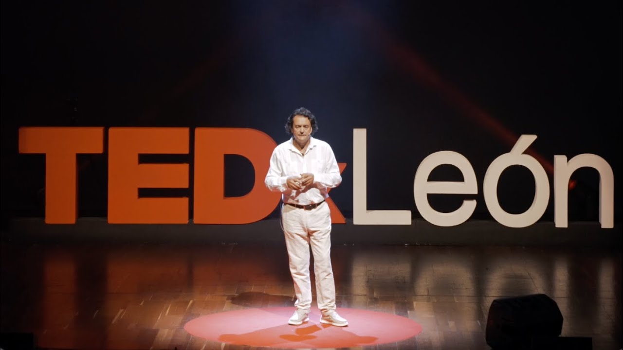 La gran Paradoja | Amancio González | TEDxLeon