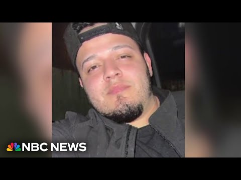 Kilmar Abrego Garcia to stay in federal custody