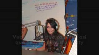 Vanessa Hudgens - Party on the moon (spansih)