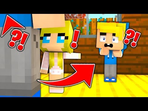 DOLCINA FA LA SPIONA CON SBRISERINO!! - Famiglia di Minecraft #77