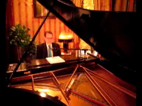 PETER MINTUN: The Best Things In Life Are Free (DeSylva-Brown-Henderson) 1927