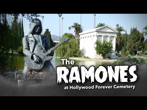 Visiting the Graves of The Ramones (Johnny Ramone & Dee Dee Ramone) - Hollywood Forever Cemetery 4K