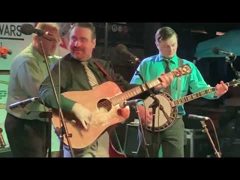 Ralph Stanley ll (Foggy Mountain breakdown)With a Criswells Classic Banjo