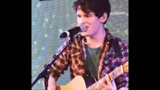 Brad Kavanagh - Risk I Can&#39;t Resist - ShowCase Live - Official Audio