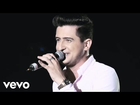 Tem Alguém Aqui Do Céu - André e Felipe
