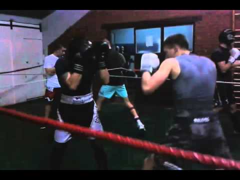 Kik boks klub "Novi Beograd", 09.11.2015. god., sparing, Zlatko vs Maukovic