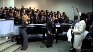 &quot;I&#39;m Looking For A Miracle&quot; United Voices Choir w/ Anthony Brown (Praise Break)