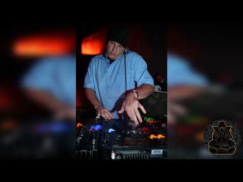 Terry Mullan- August 2005 djmix