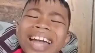 Download lagu Alwiansyah (Bocah Viral) Berbeza Kasta (Didepan Orang Tuamu Kau Malukan Diriku) Ekspresi Kocak mp3