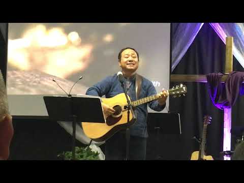 Txawj Pes Vaj: Nyob Tsis Tau Yog Tsis Muaj Koj