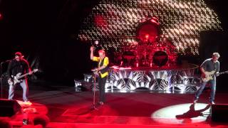 Van Halen: Somebody Get Me a Doctor - Live At Red Rocks In 4K (2015 U.S. Tour)