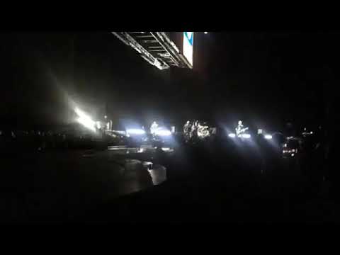 U2 Dublin 6-11-2018 - end of Zoo station - The Fly  - Stay