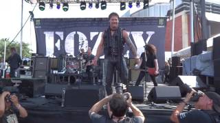 Fozzy &quot;Eat The Rich&quot; AT&amp;T Center 5-27/17 (2)