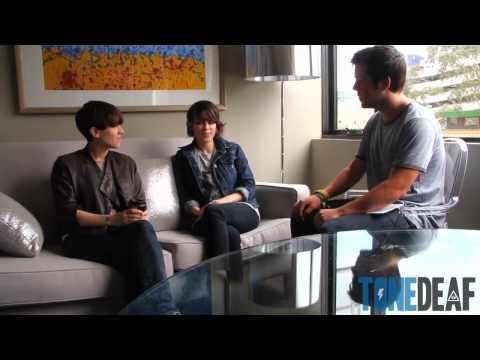 1/5 Tegan and Sara -  interview [Tone Deaf]