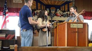 Kentucky Mountain Trio- I just want to thank you Lord 4-26-14