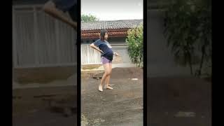 Download lagu Bumil jalan pagi 1 mp3 Download lagu Bumil jalan pagi 1 mp3