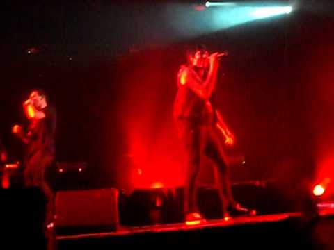 Deuce9lives - Nobody Likes Me (feat Truth and Ronnie Radke) (Arena Moscow)