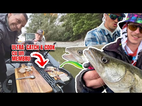 Am scos un SUBSCRIBER la pescuitul VIEȚII la șalău: pescuit, foc pe barcă și noapte sub stele!