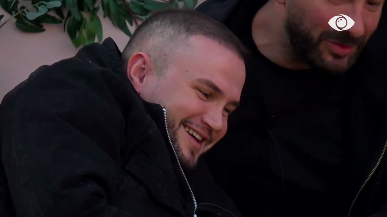 Më shqetëson fakti që mund të dashurohet me Jozin/ Vijon biseda mes Shkëlzenit dhe Aldos për Olën