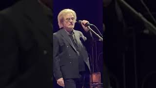 Daryl Hall - Cab Driver - Orpheum Theater - Boston, MA 4/11/22